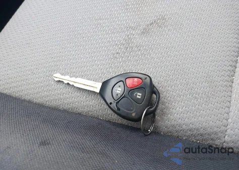 2013 Toyota Yaris L/Le/Se из США, поврежденный, VIN JTDKTUD33DD559701